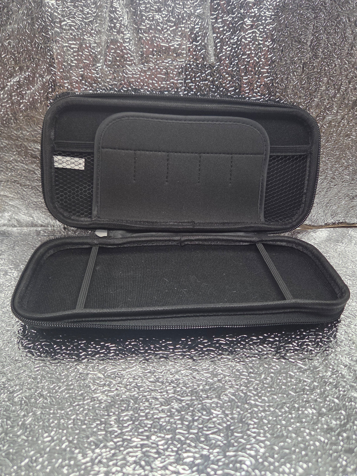 GameWave Carrying Case – Black Hard Shell Travel Bag for Nintendo Switch