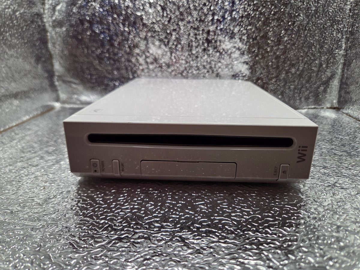 Nintendo Wii Console Bundle – Complete Set with Games & Accessories