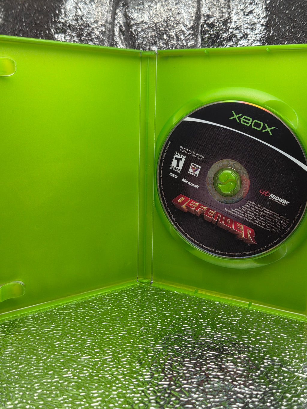 Defender – Xbox Original – Complete with Case (No Manual)