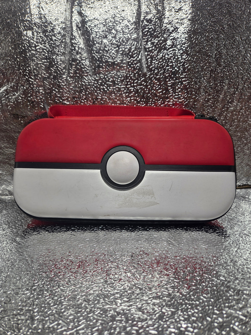 Poké Ball Nintendo Switch Carrying Case – Red & White Hard Shell Travel Bag